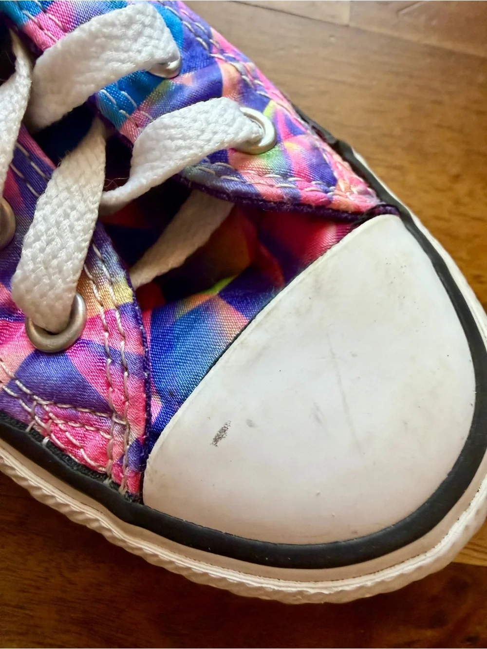 Converse Chuck Taylor All Star Low Top Sneakers Girls Youth Size 13 Multicolor